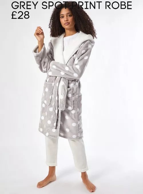 Nightwear | Grey Foil Heart Robe | Dorothy Perkins